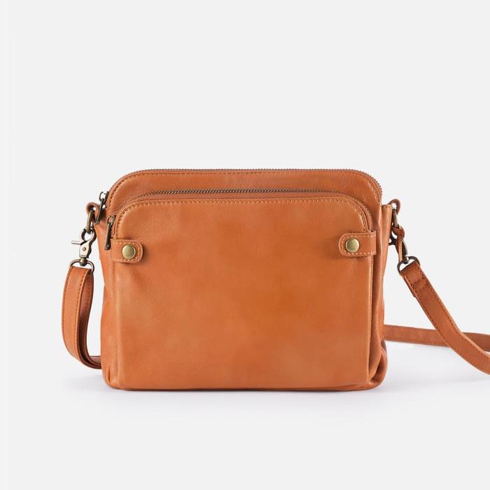 JENNIE | CHIC TRE-LAGERS CROSSBODY VÄSKA