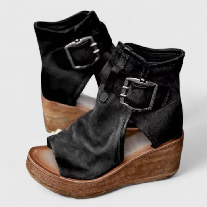 Karin | Ortopediska Kil Sandaler