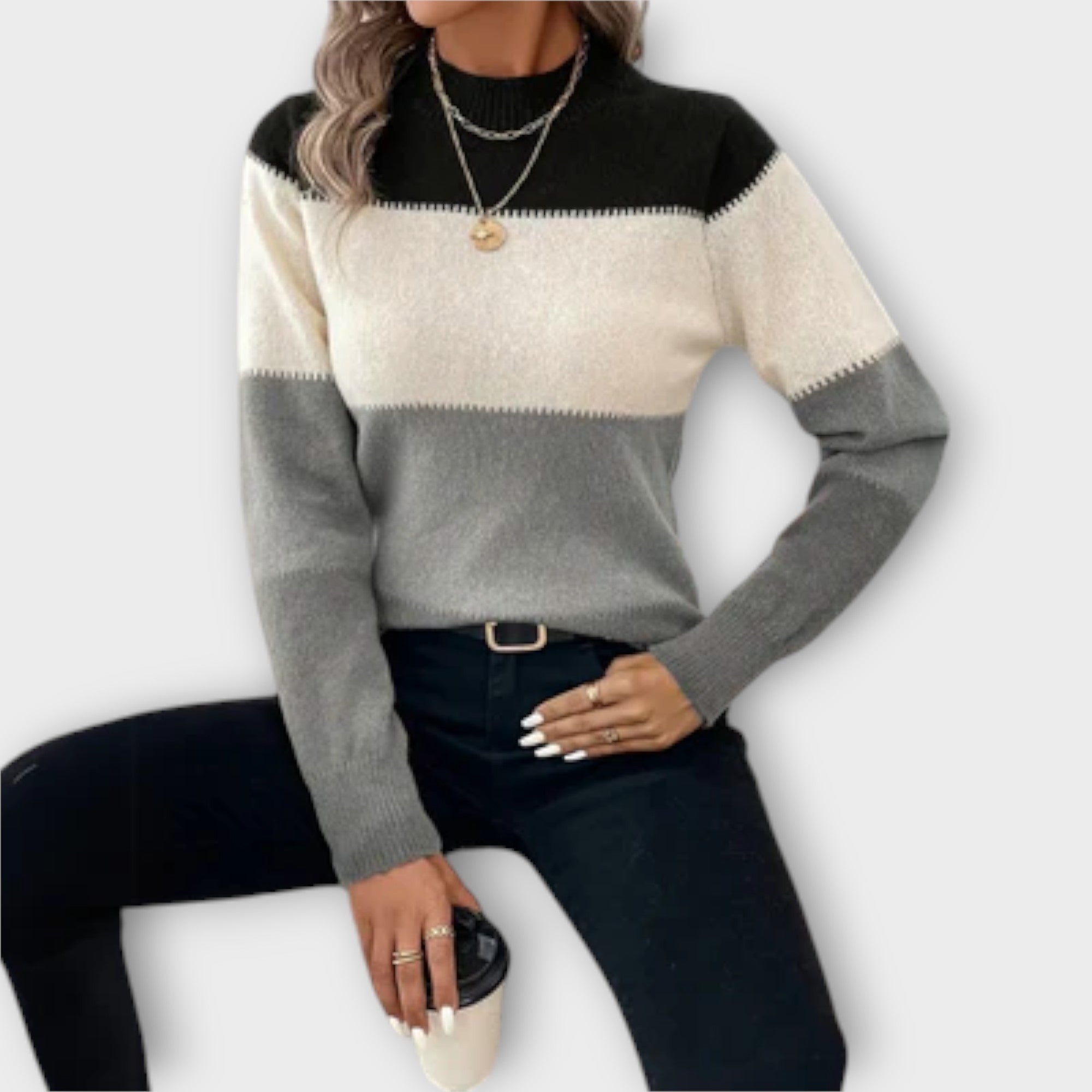 Tyra | Avslappnad Tröja i Klassisk Stil, Neutral Färg, Bekvämt Material