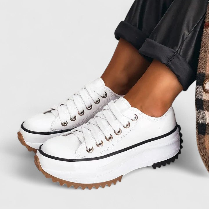 Ingrid | Vita bekvÀma sneakers i skinn och textil