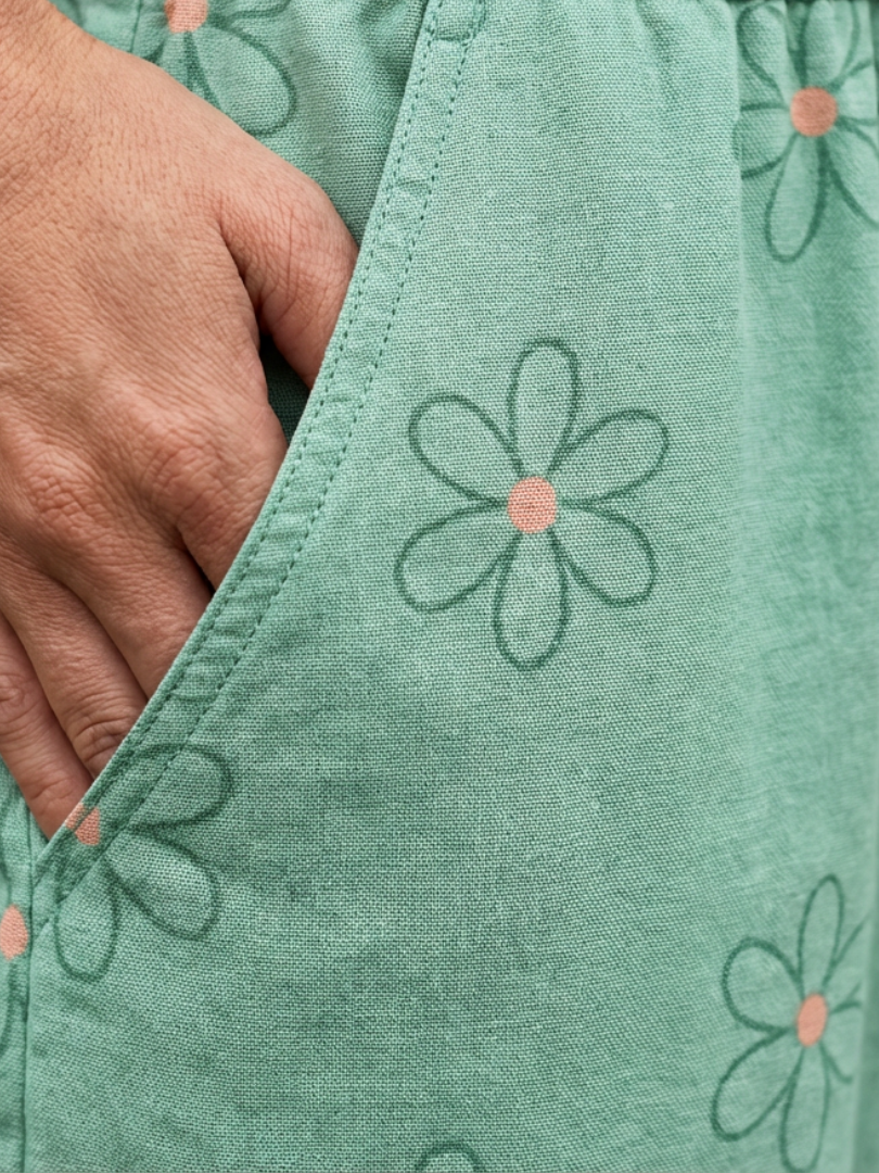 Eva | Blommig jumpsuit med avslappnad passform och vida ben