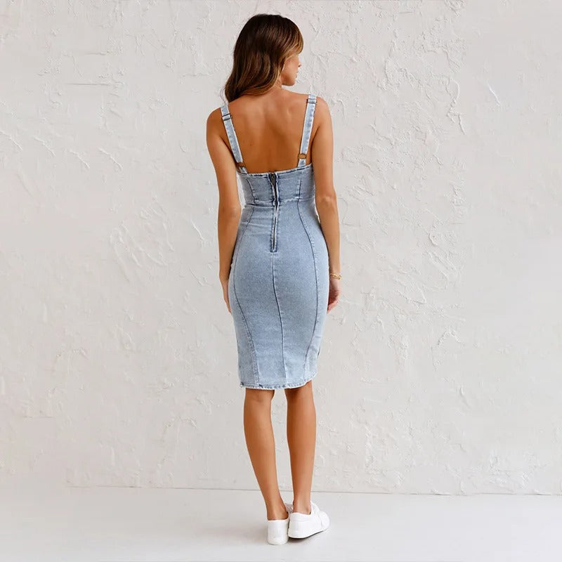 Märta | Elegant denimklänning i klassisk snit, mörkblå