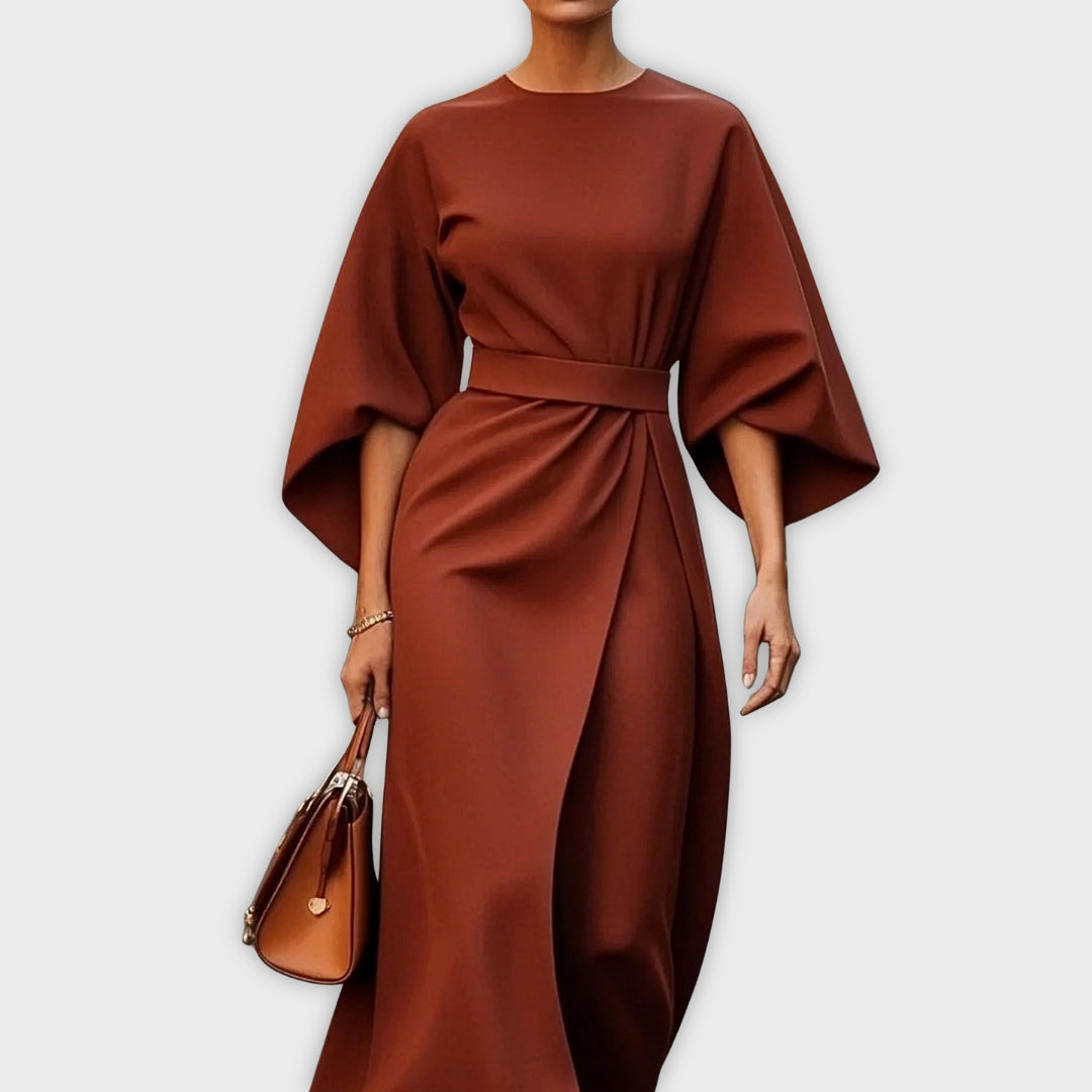 Greta | Elegant Klänning med Bälte och Dolmansleeves