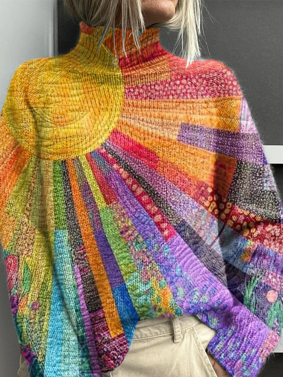 Klara | Färgglad Sol Collage Tryck Turtleneck i Bomull