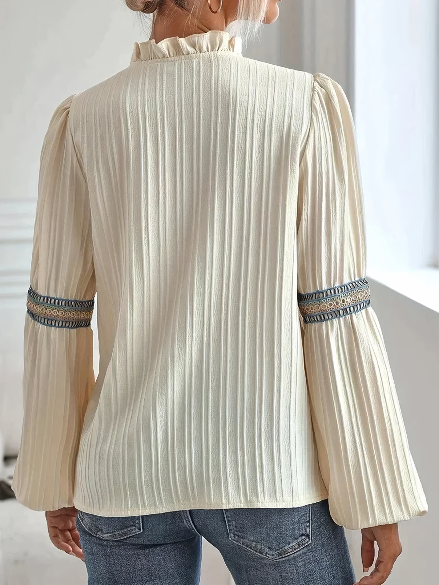 Ida | Renata – Elegant V-ringad Blus