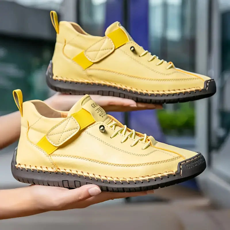 Lovisa | Vita ortopediska sneakers med stödande design