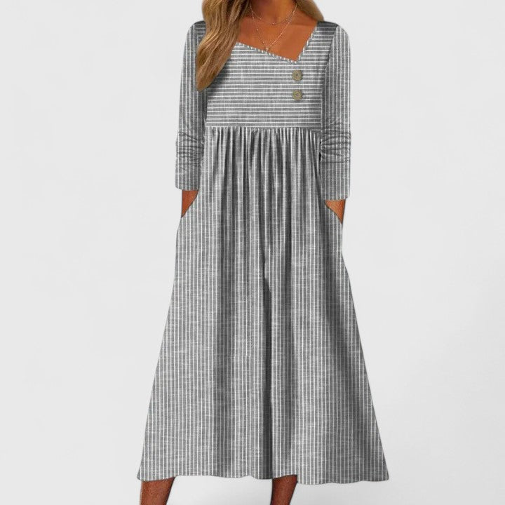 Lisa | Elegant Midi Klänning i Svart Crepe