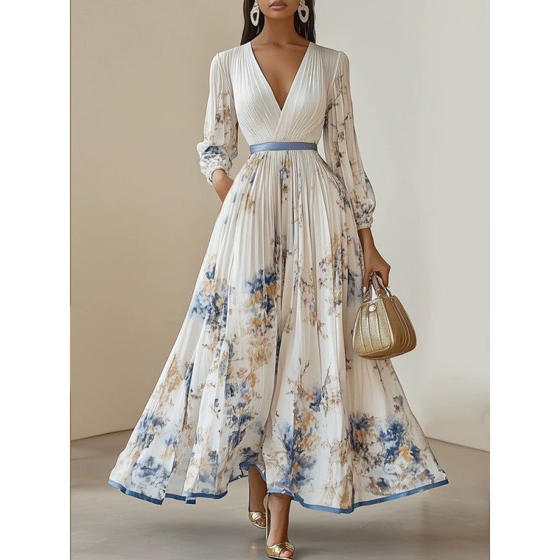 JESSENYA – ELEGANT PLISSÉKLÄDNAD