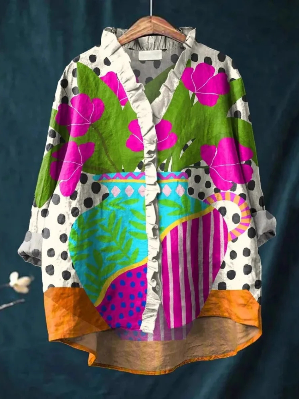 Saga | Mönstrad Blus Med Statementdesign