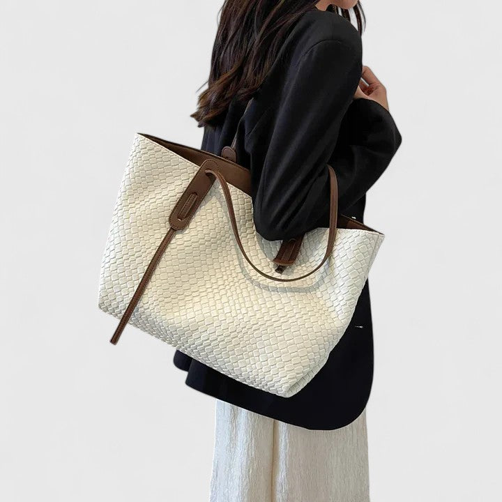 Bodil | Elegant Tote Bag