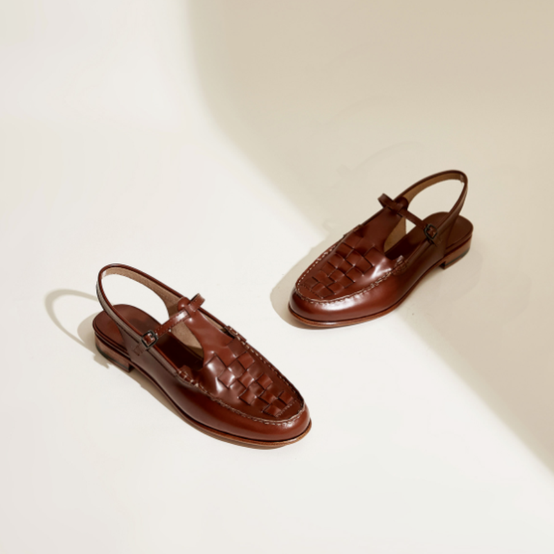 Maria | Vävd Charm Sandaler i Brun med Vävd Design