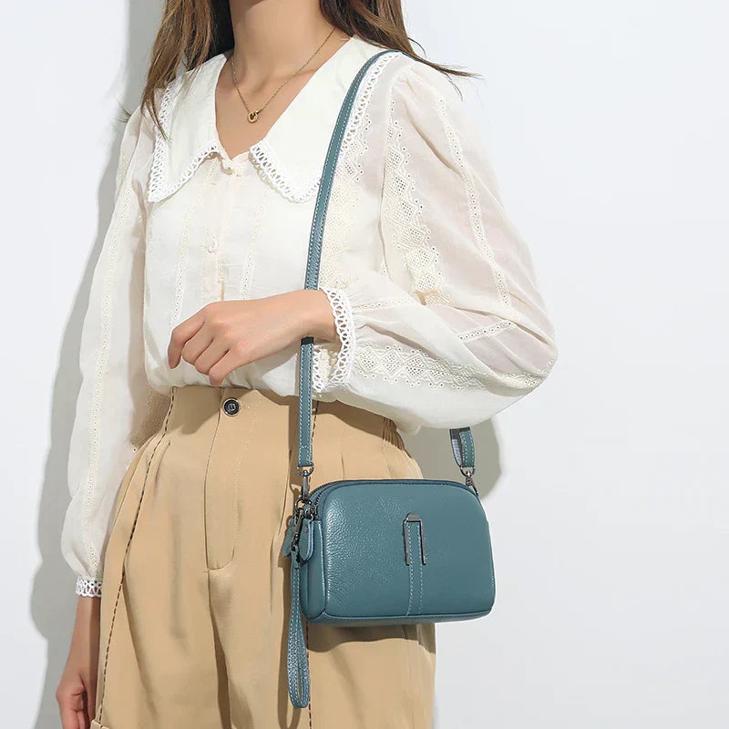 Lovisa | Crossbody i svart läder