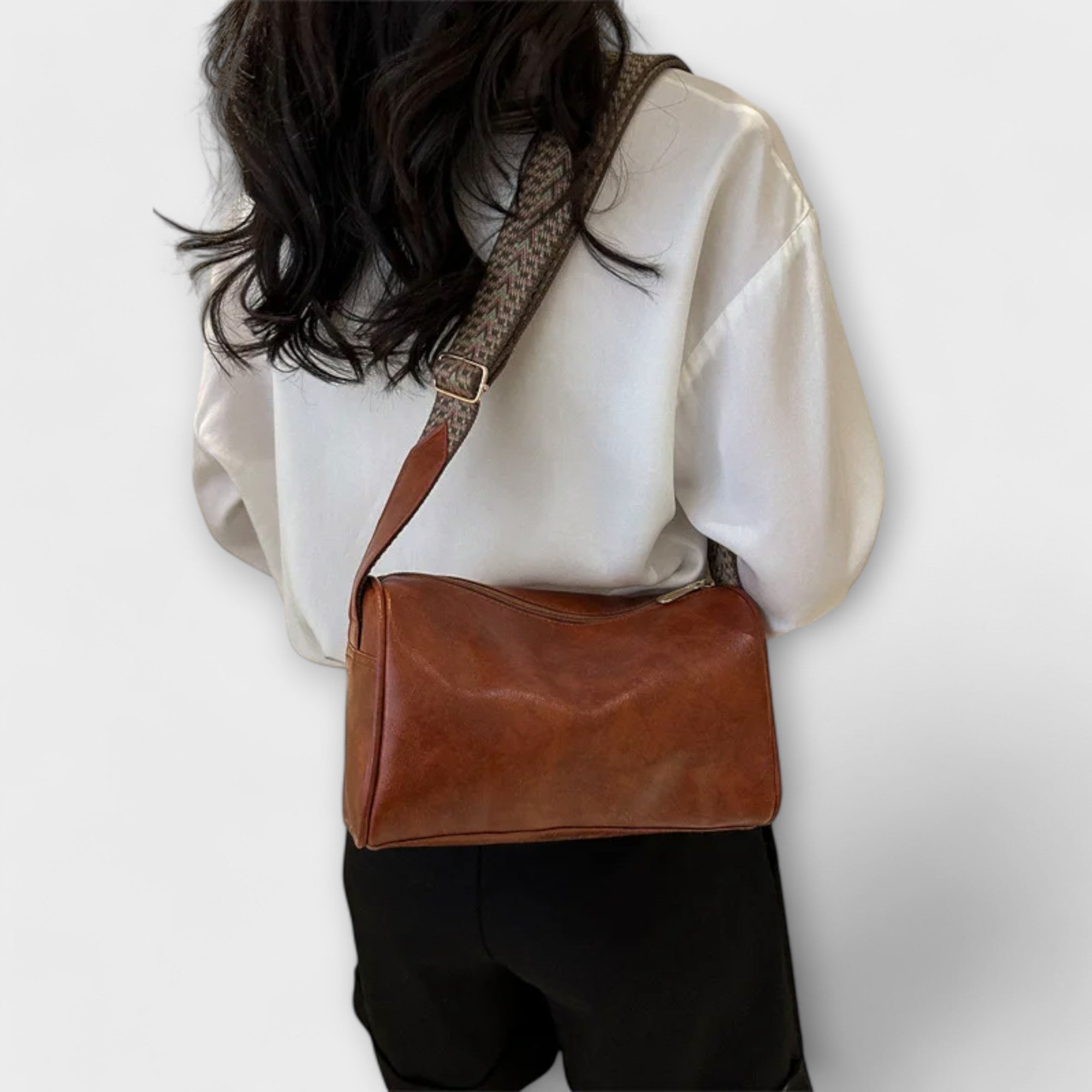 Emma | Vintage Crossbody Bag i Svart Läder