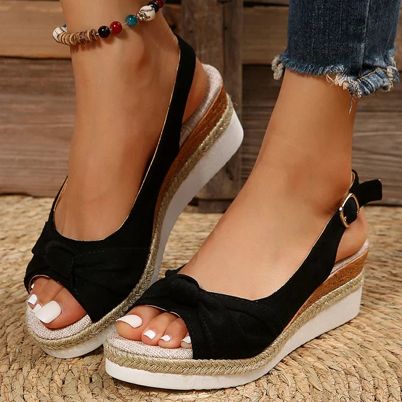 Astrid | VÄren Sandaler i beige lÀder