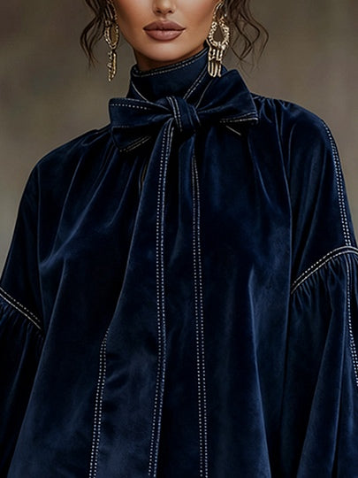 Valentina – Mini Klänning i Sammet med Slips