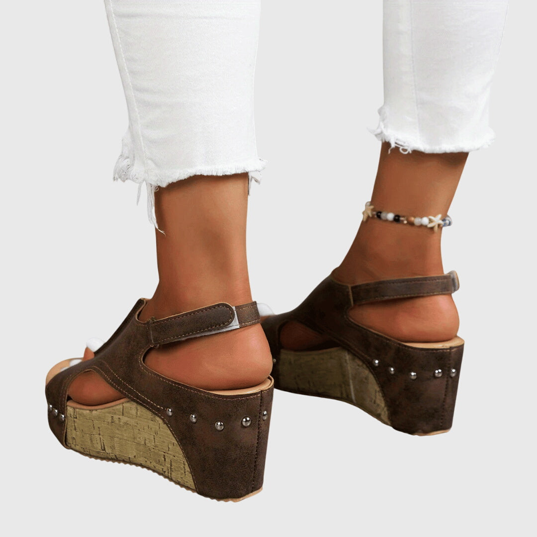 Lisa | Ortopediska Sandaler