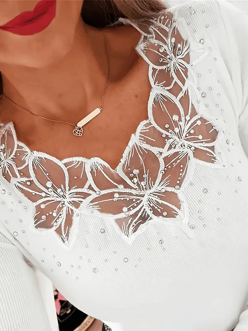 Ingrid | Spetsdekorerad Top i Elegant Svart, Regular Passform