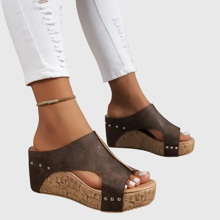 Britta | Ortopediska Sandaler