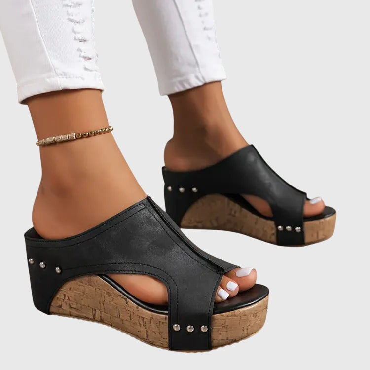 Britta | Ortopediska Sandaler