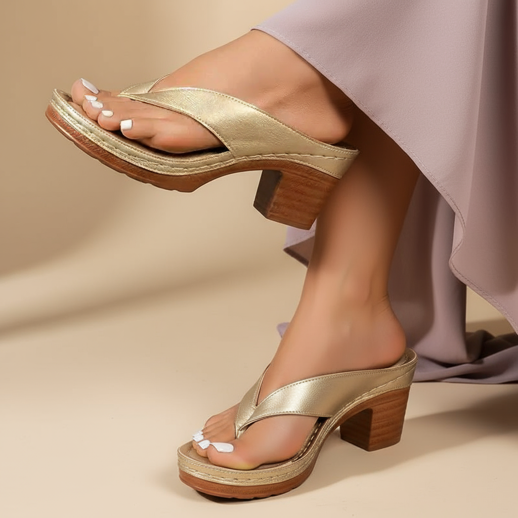 Vera | Avslappnade sandaler i beige lÀder