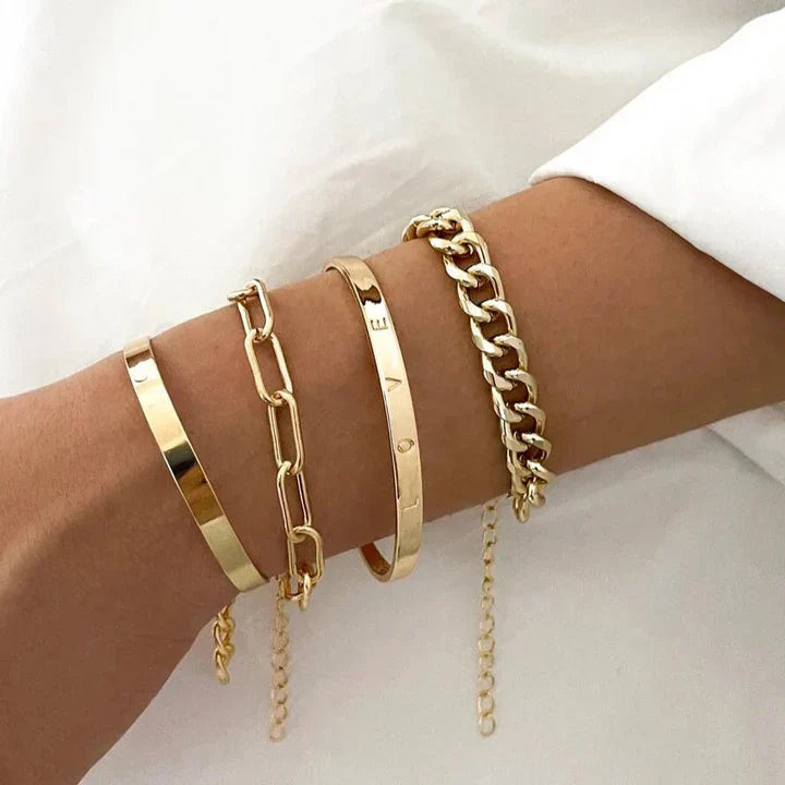Rebecka | Guldarmbandsset i klassisk design, elegant stil