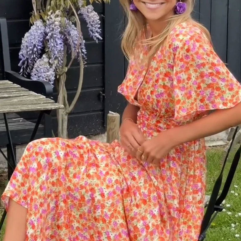 Edith | Blommig Maxiklänning med Volangärmar