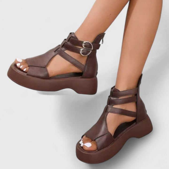 Britta | Ortopediska Sandaler