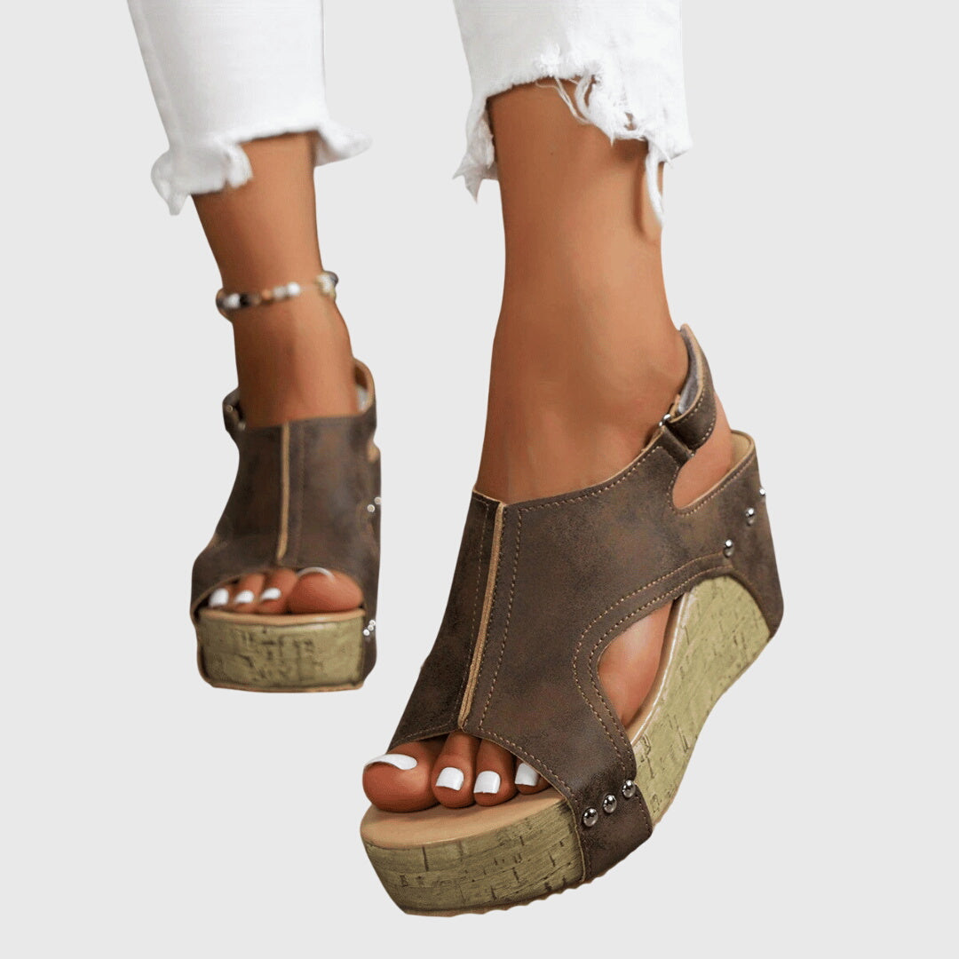 Lisa | Ortopediska Sandaler