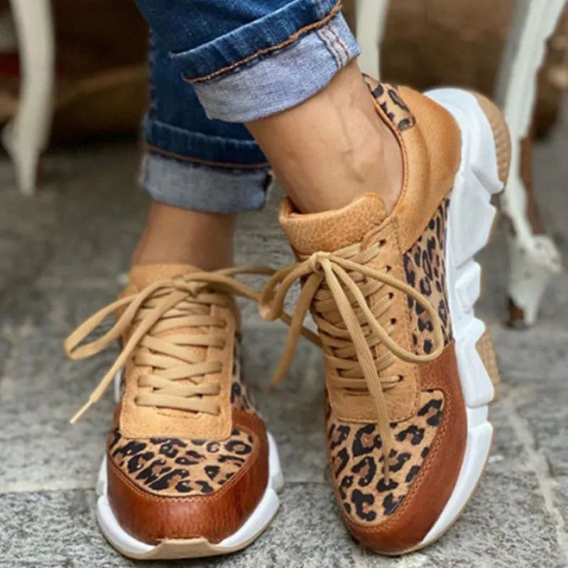 Maja | leopardmönstrade sneakers i textil