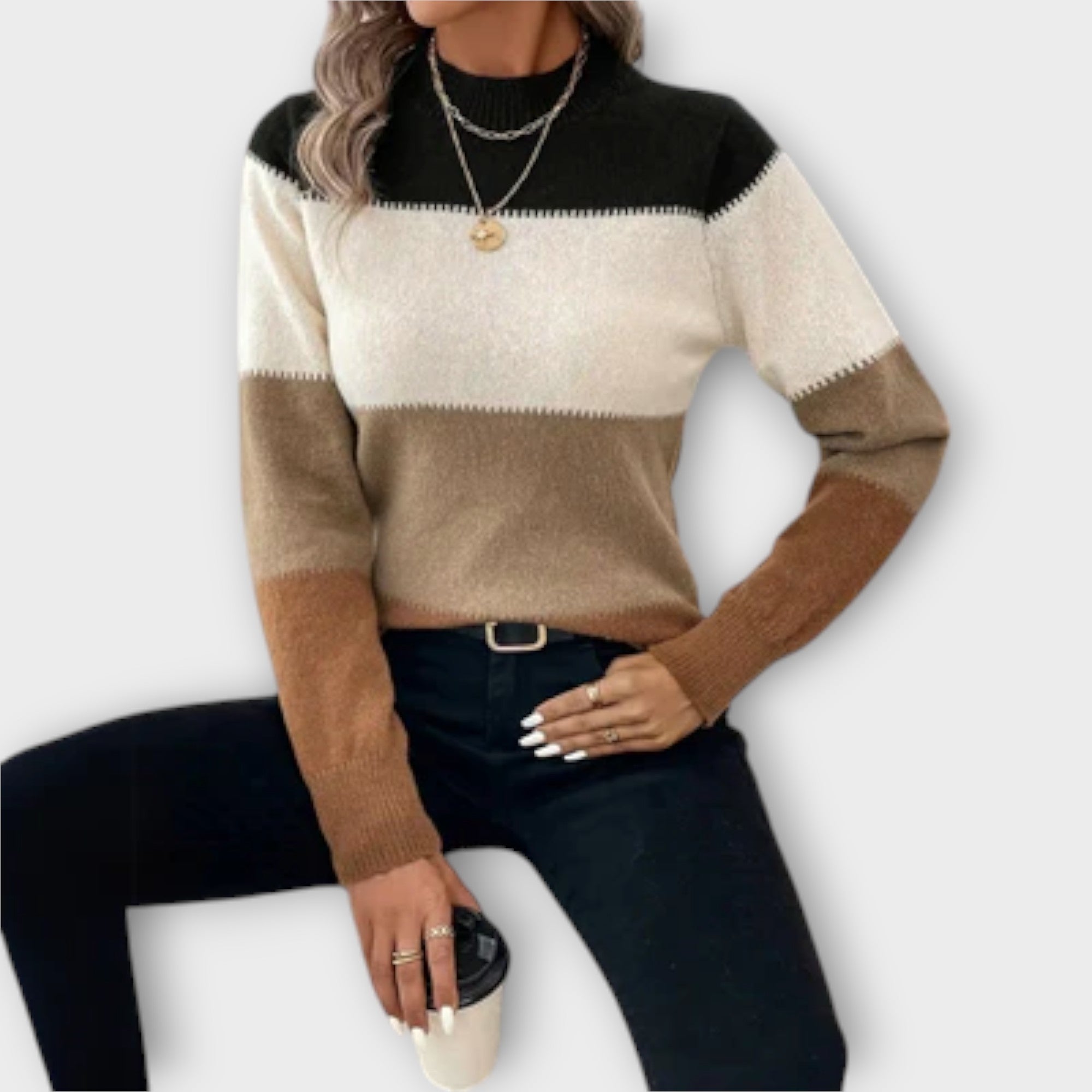 Tyra | Avslappnad Tröja i Klassisk Stil, Neutral Färg, Bekvämt Material