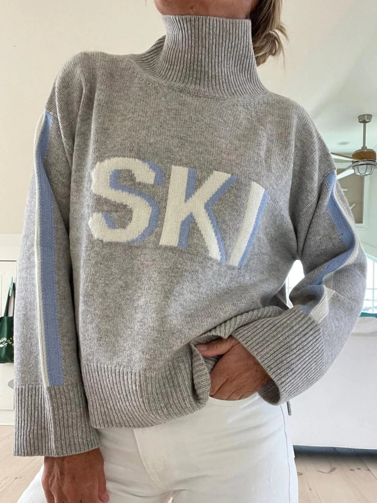 Sanna | Retro Rollkrage Skitröja Svart
