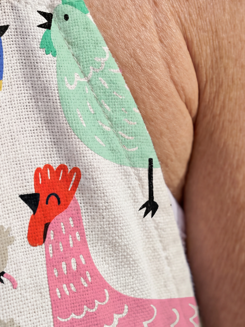 Ida | Ärmlös jumpsuit med printmotiv i regular passform vit
