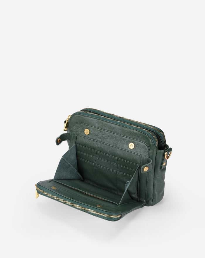 Sofia | CHIC TRE-LAGERS CROSSBODY VÄSKA