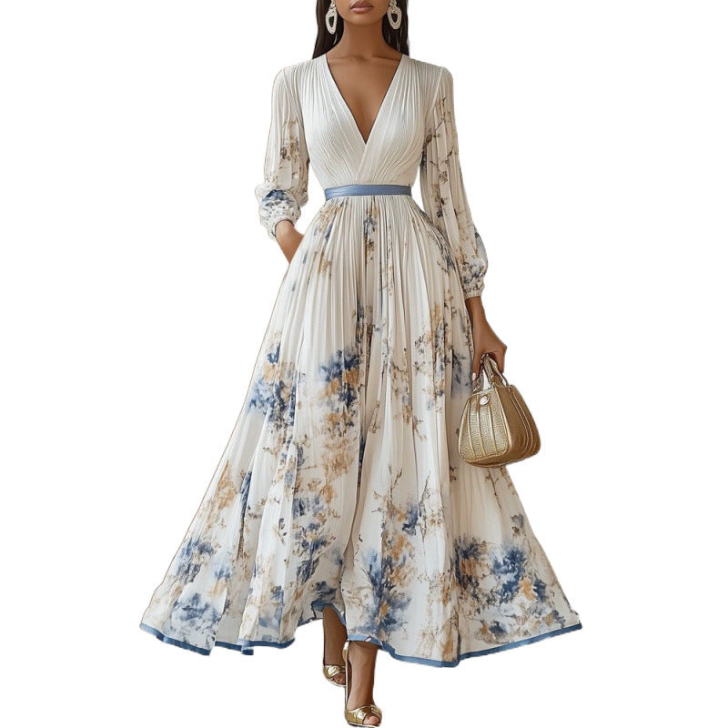 JESSENYA – ELEGANT PLISSÉKLÄDNAD