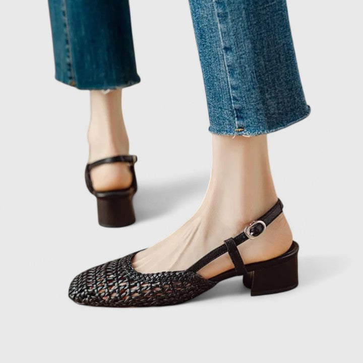 Lovisa | Eleganta sandaler i naturlig läder, klassisk design, beige