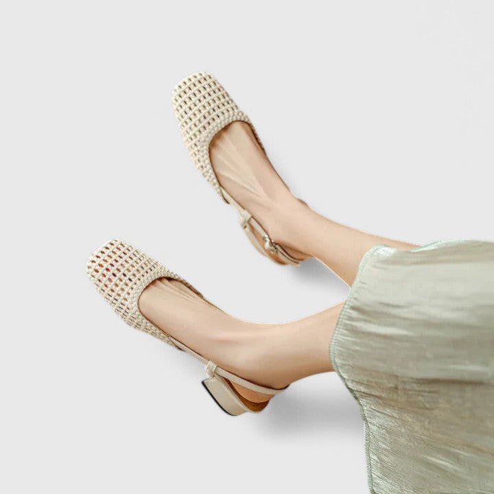 Lovisa | Eleganta sandaler i naturlig läder, klassisk design, beige