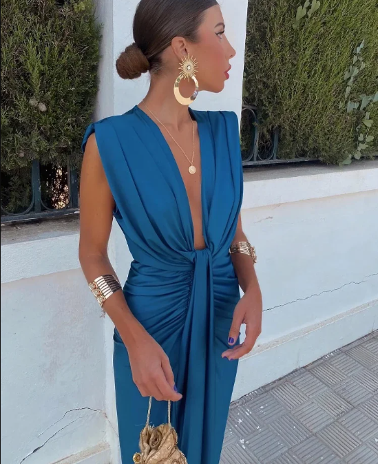 Sofia | Stilren Plisserad Klänning