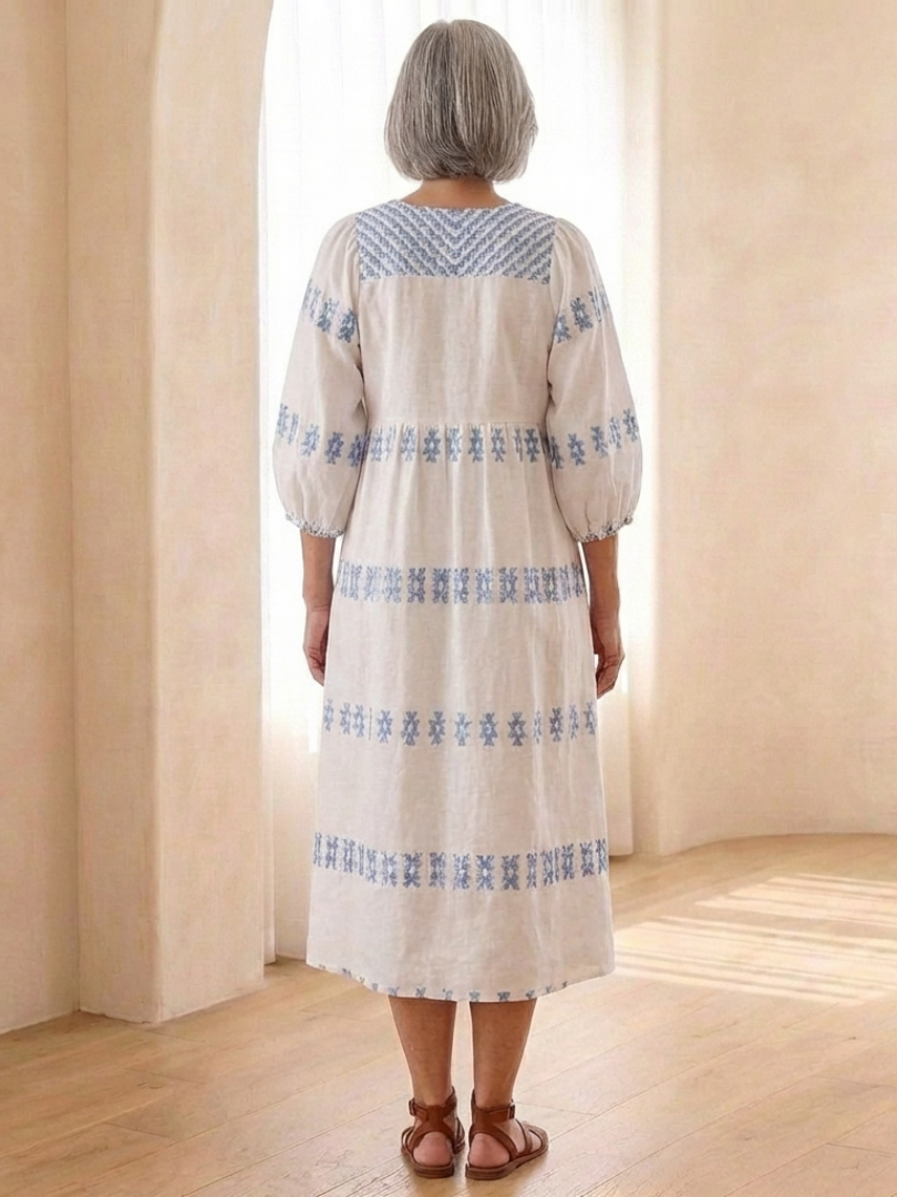 Lisa | Broderad V-ringad Långärmad Klänning