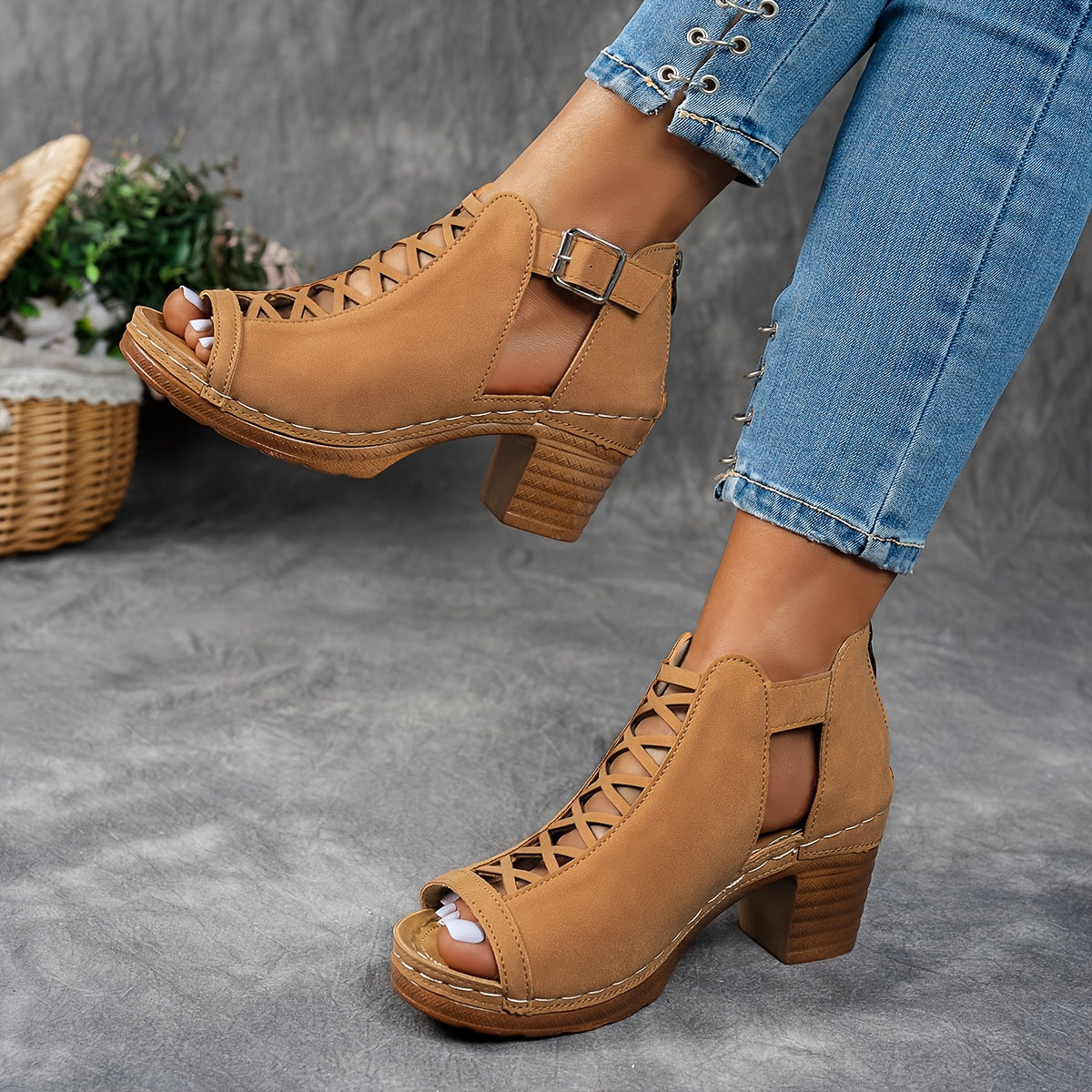 Märta | Lattice-Heel Sandaler i Svart Läder