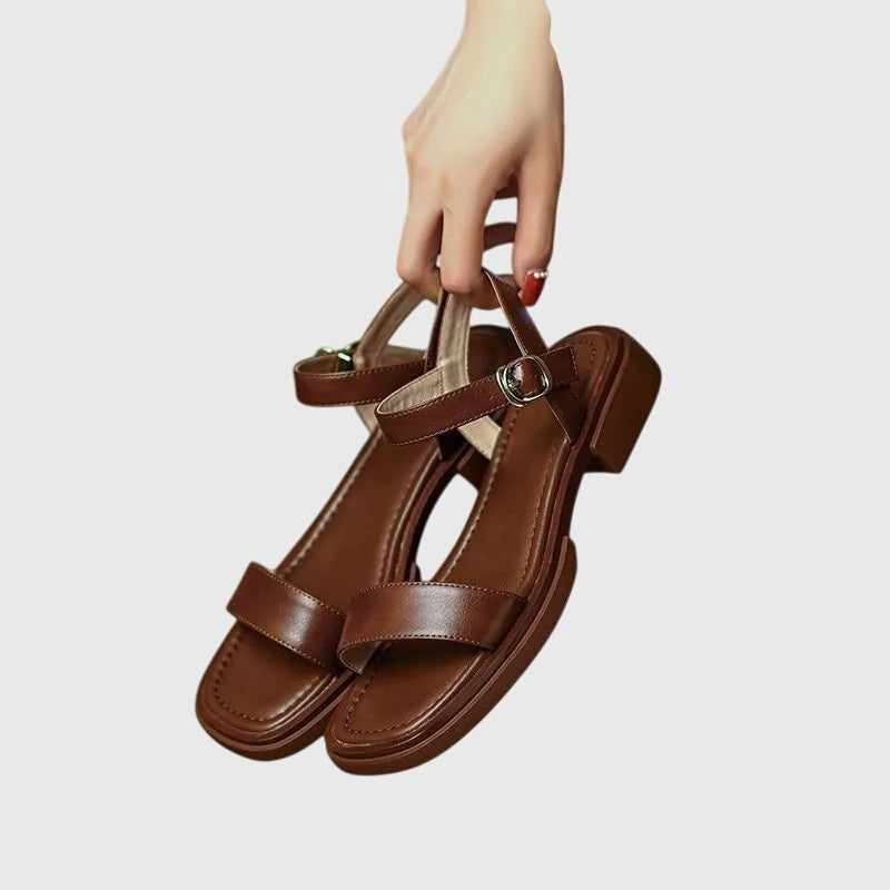 Lovisa | Ortopediska Läder Sandaler i Klassisk Svart