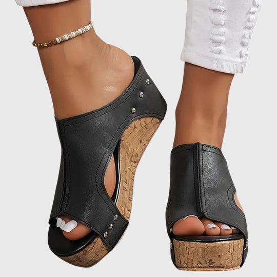 Britta | Ortopediska Sandaler