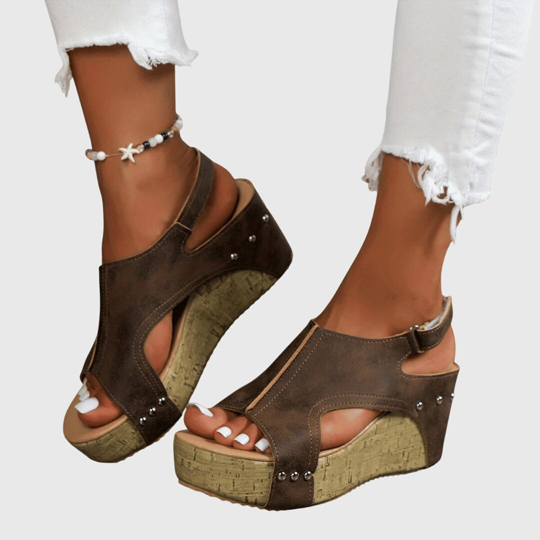 Lisa | Ortopediska Sandaler