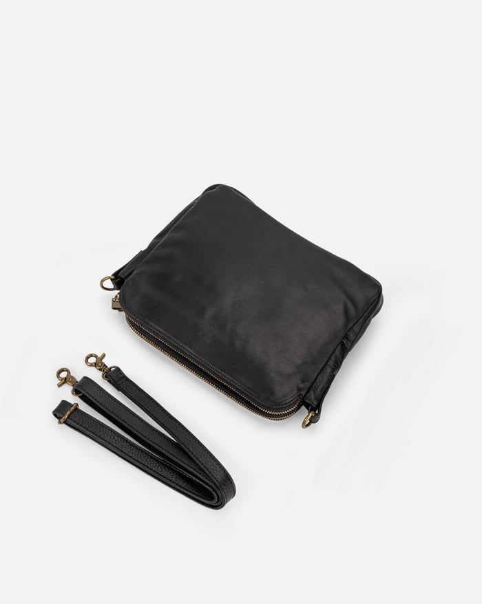 Sofia | CHIC TRE-LAGERS CROSSBODY VÄSKA