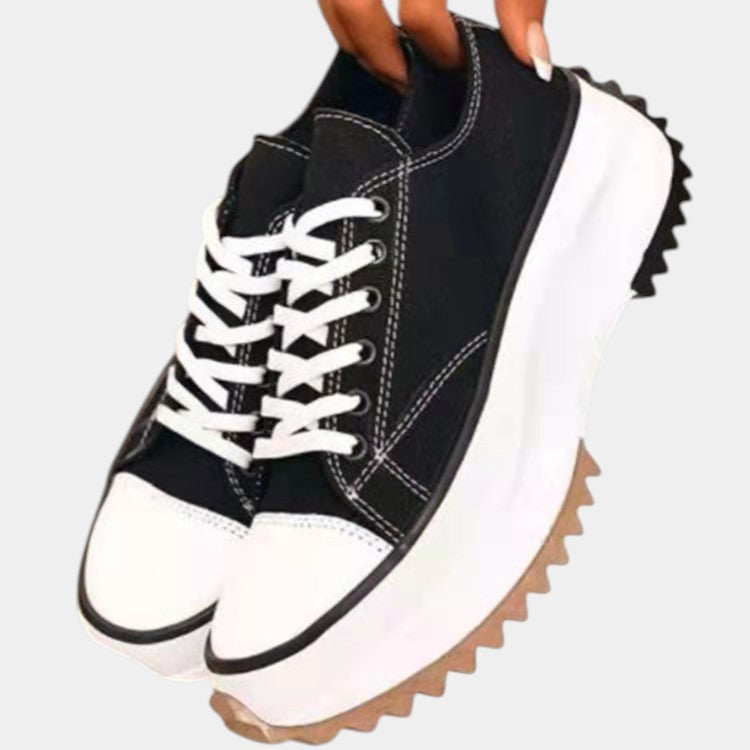 Ingrid | Vita bekväma sneakers i skinn och textil