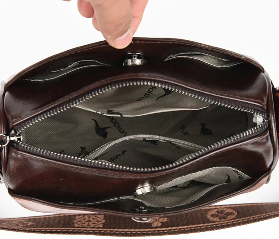 Lovisa™ | Skinnväska