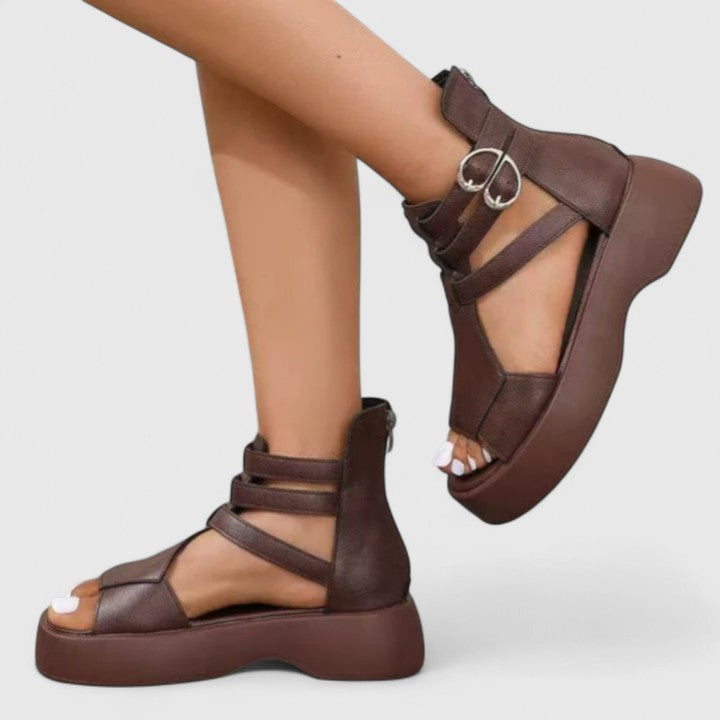 Britta | Ortopediska Sandaler